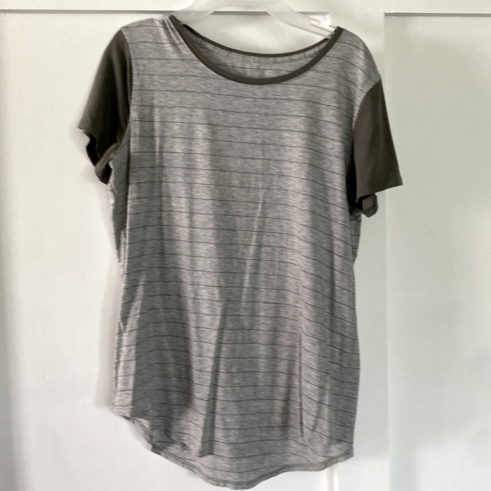Lululemon shirt
